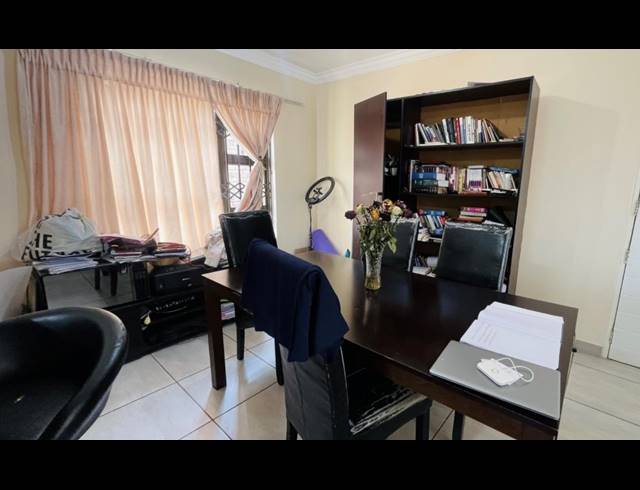 3 BEDROOM HOUSE FOR SALE IN AMANDASIG